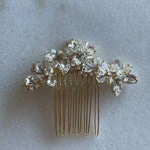 Dareth Colburn Bridal Rhinestone Hair comb Hairpiece